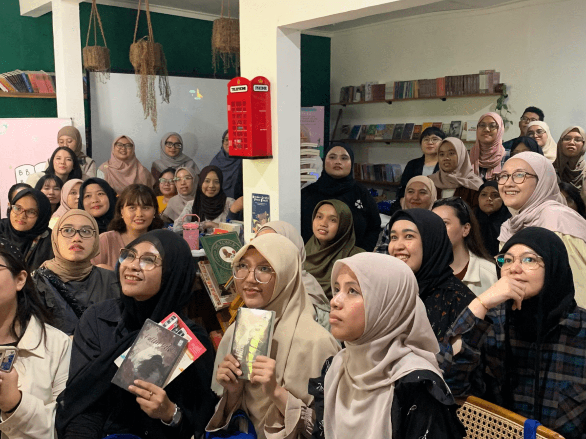 Teori Sampai Praktik: Pengalaman Seru Mengikuti K-Book Content&nbsp;Camp